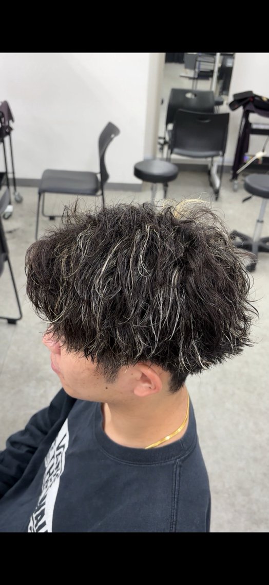 カラー パーマ メンズ カット ヘアカラー パーマ ツイスパ特化🔥 メグルのヘアスタイル