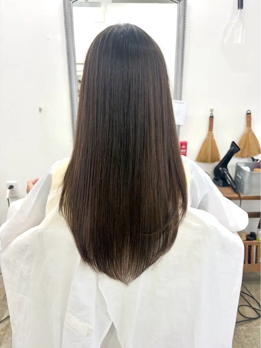 カット+うるツヤ縮毛矯正の写真