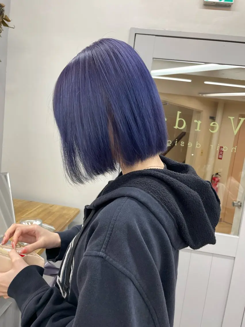 ミディアム カラー ショートカットモデル 🧃Shionのヘアスタイル