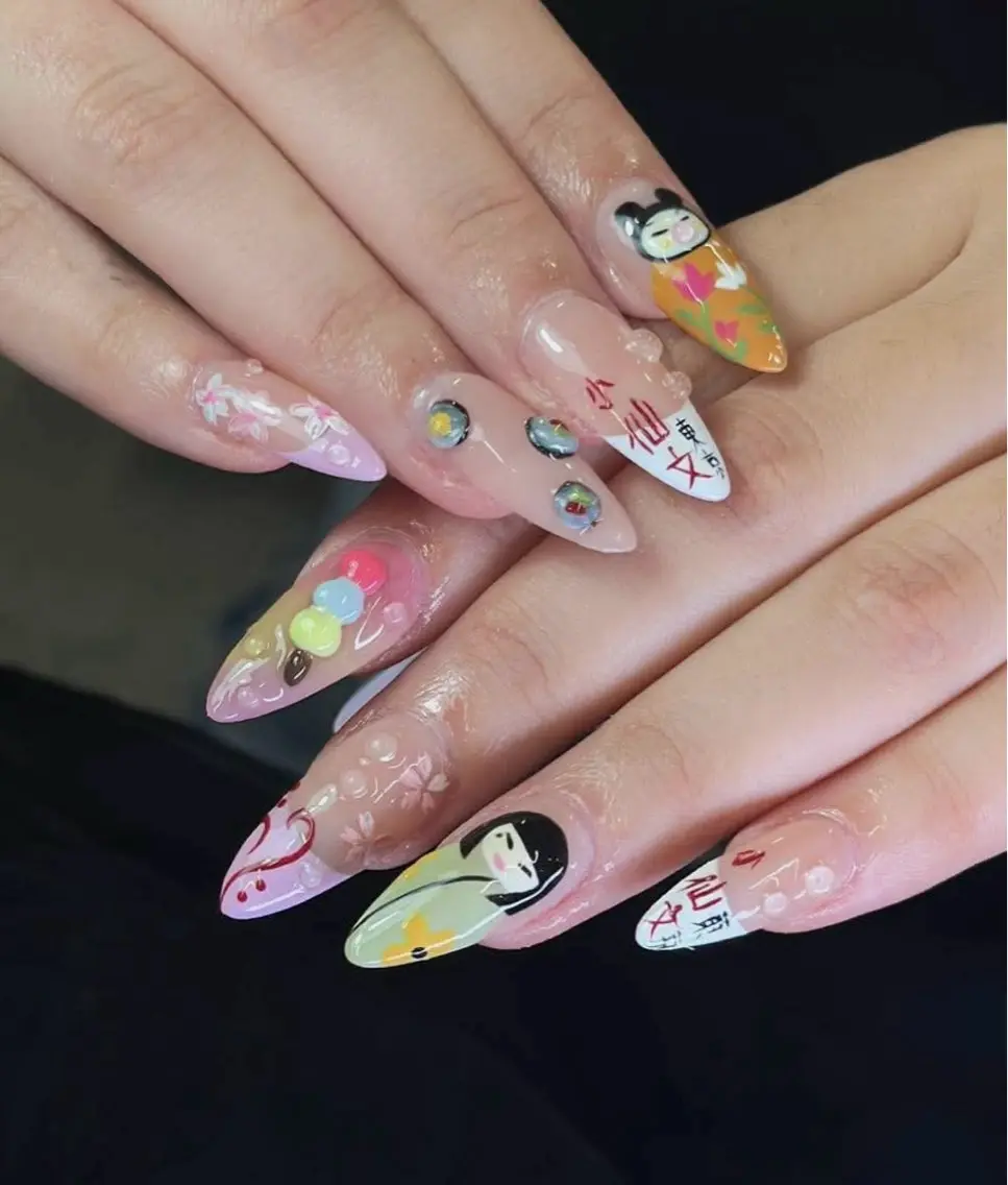 ネイル Iconic Nailのネイルデザイン