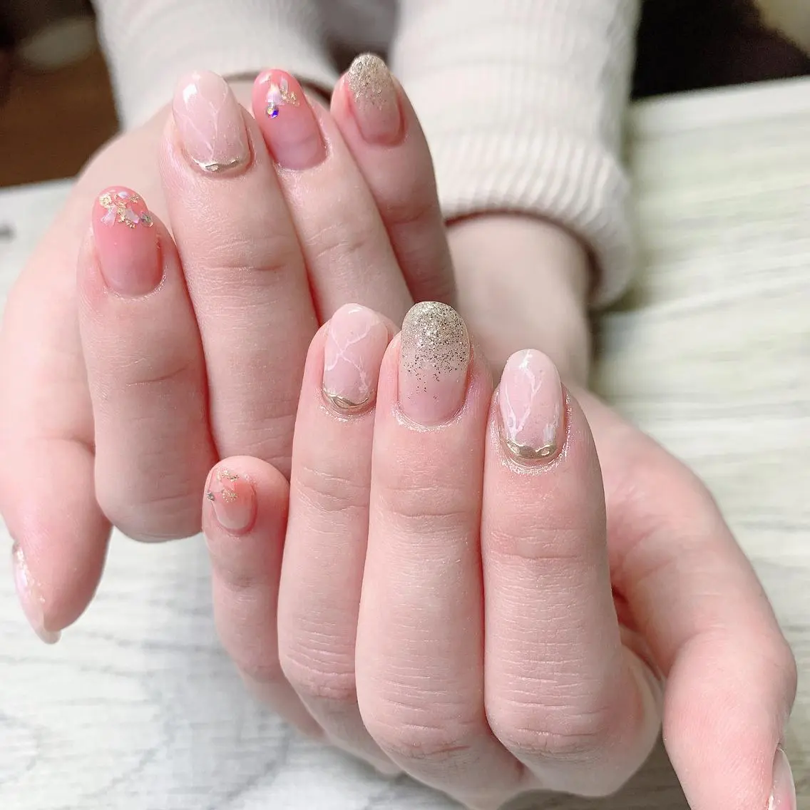 ネイル ハンドネイル フットネイル Adite nailのネイルデザイン