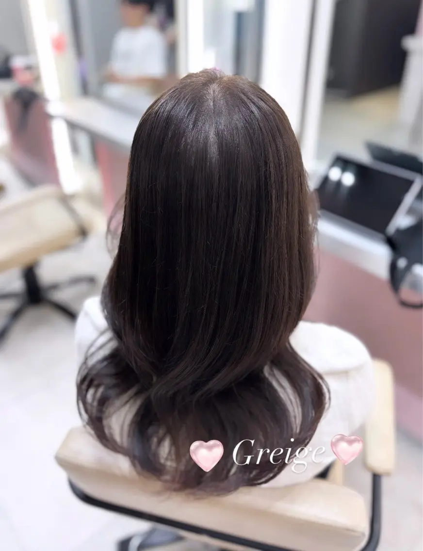 カラー グレージュ カットカラー/銀座 🎀𝐒𝐀𝐊𝐈のヘアスタイル