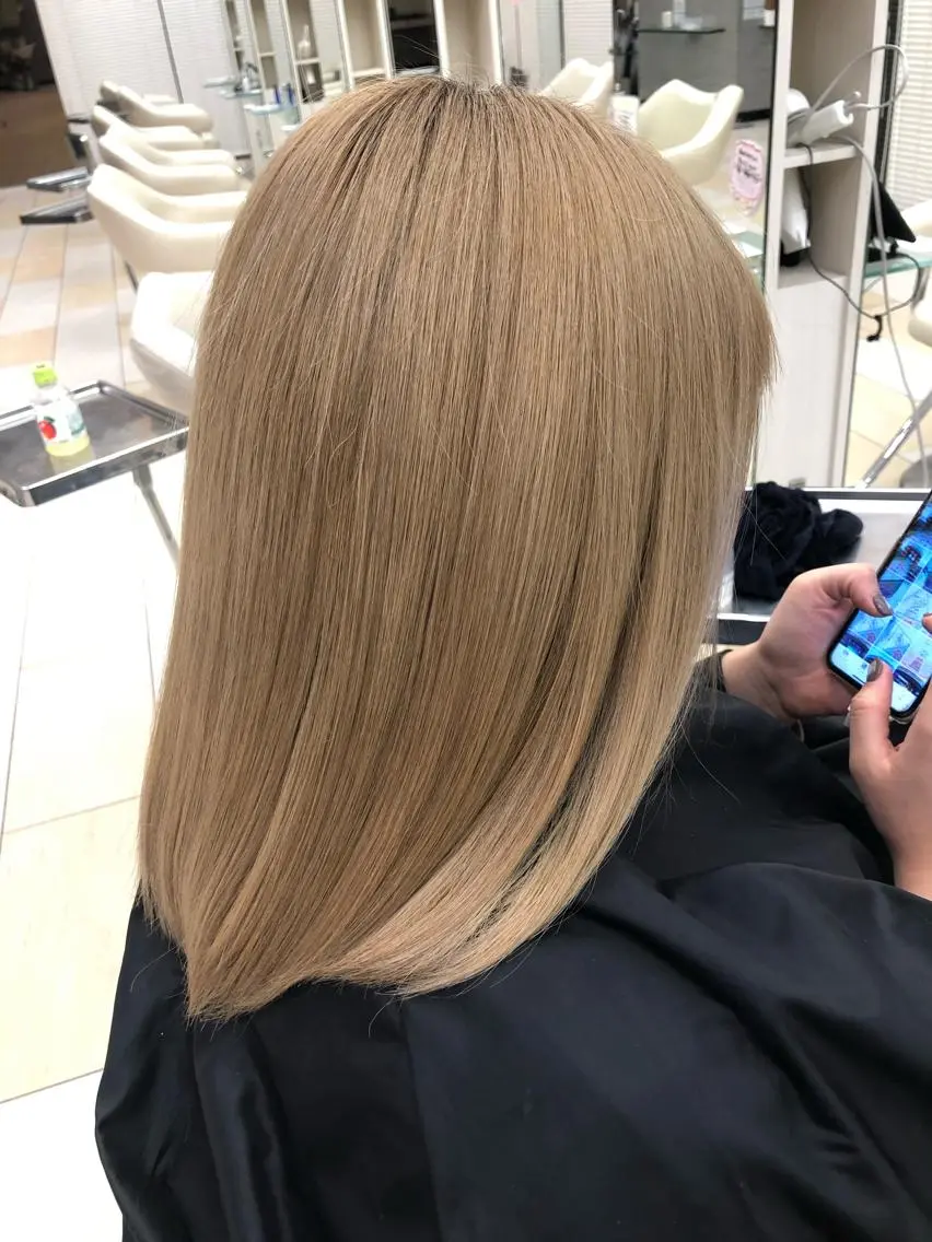 🦋minimo限定🦋 艶髪カラー + カット 💇🏻♀️の写真