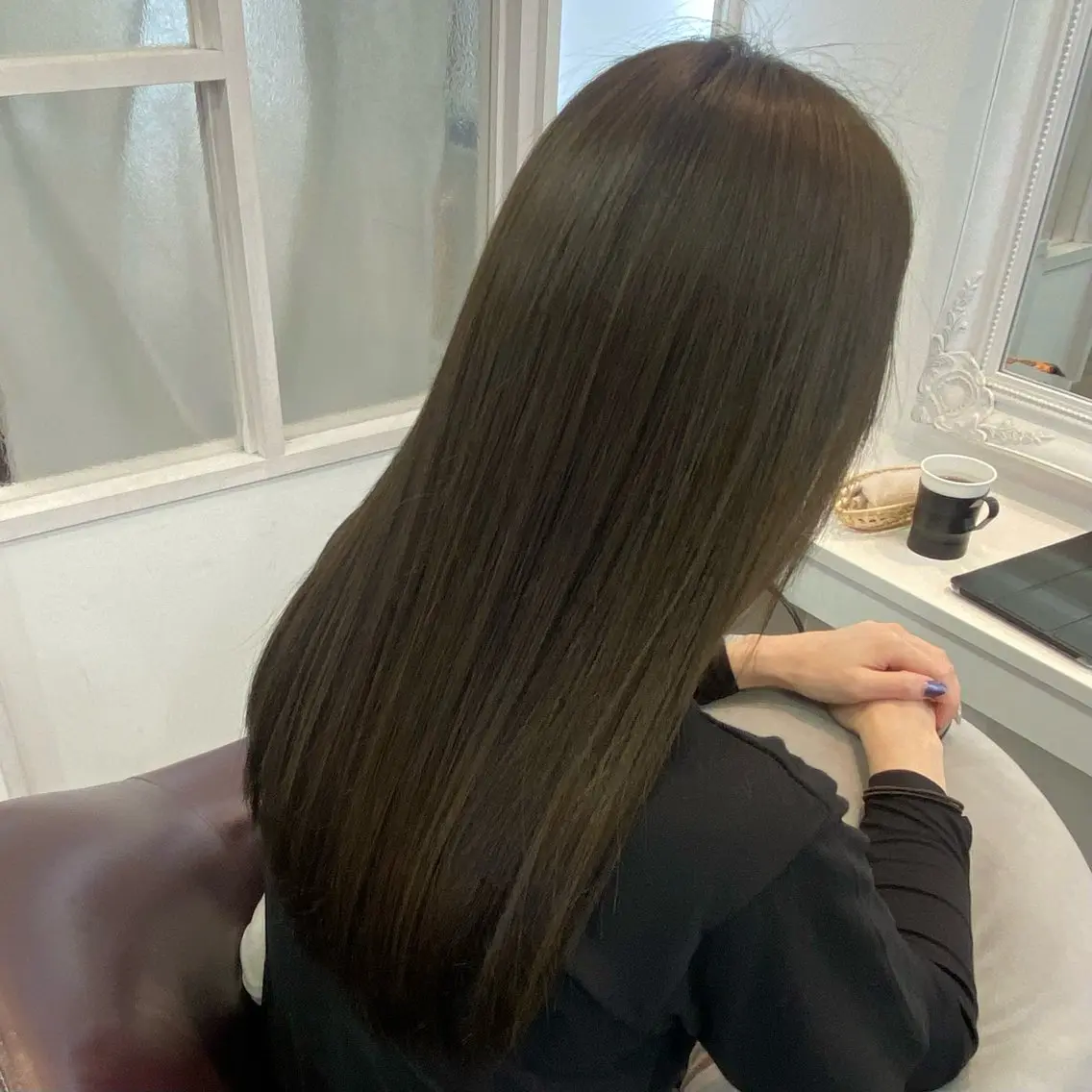 ロング カラー 透明感カラー グレージュ オリーブグレージュ オリーブグレー 𝑆𝐴𝑂𝑅𝐼 /大森🪞🎀のヘアスタイル