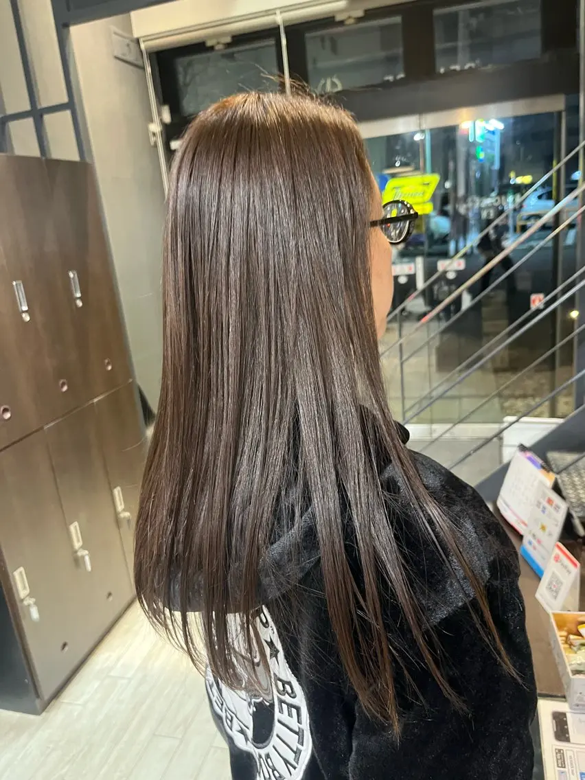 ロング カラー ブリーチ 透明感カラー ブリーチなしカラー ヘアカラー トリートメント 🫧鈴木ちゃん🫧 似合わせ×個性のヘアスタイル