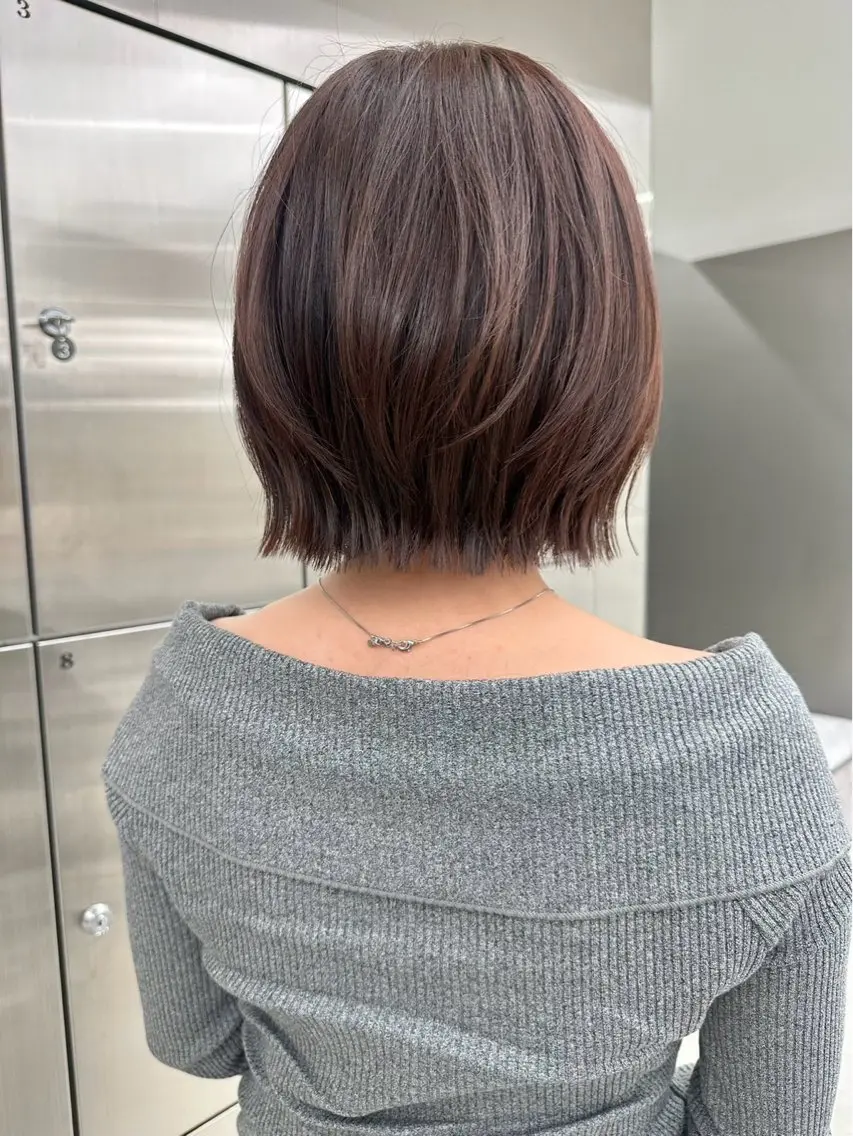 ショート ボブ レイヤーカット レイヤー・カット モデル・透明感カラーのヘアスタイル