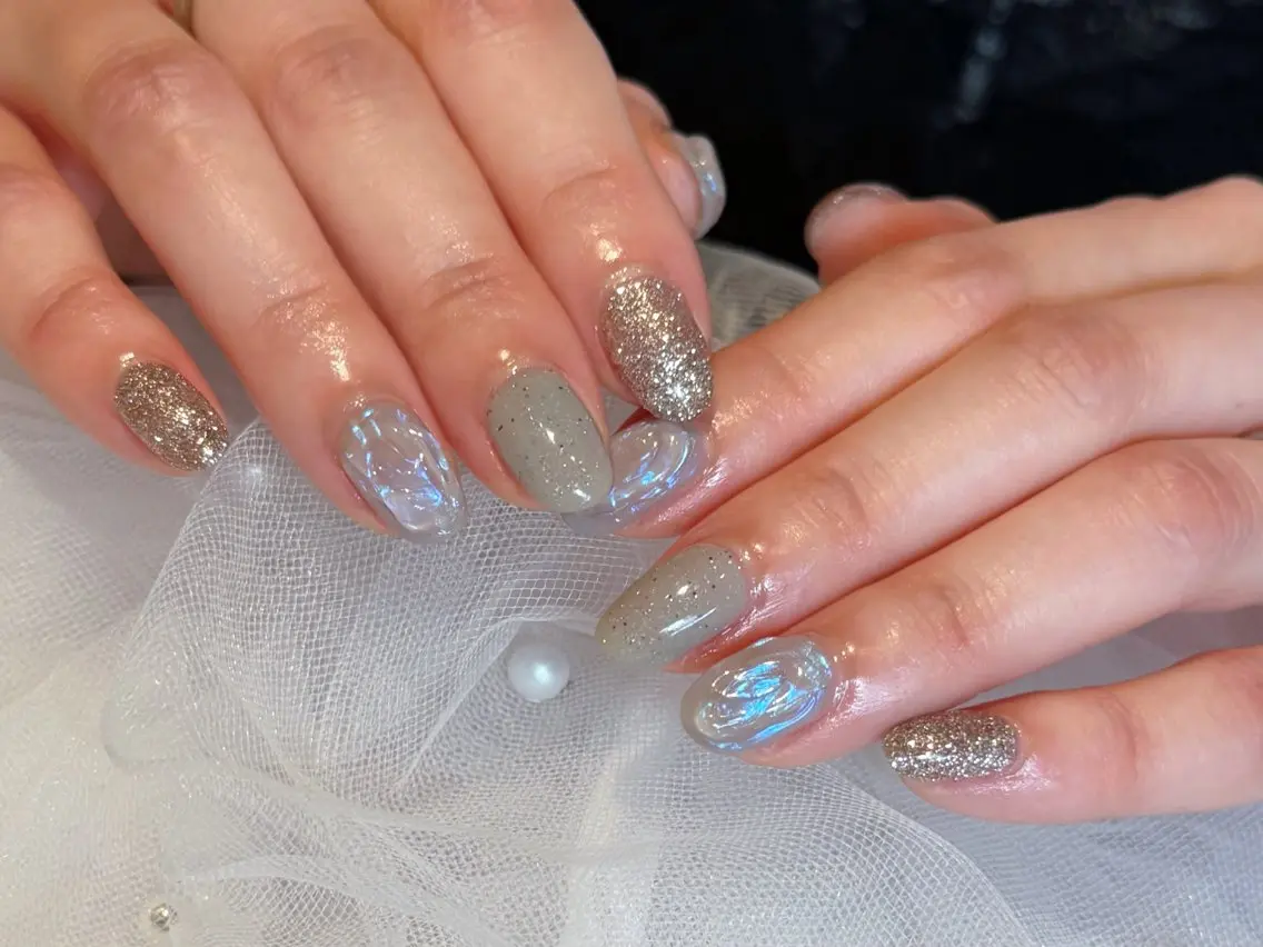 ネイル クリアネイル フラッシュネイル フラッシュマグ フレンチネイル マグネットネイル Luana nailのネイルデザイン