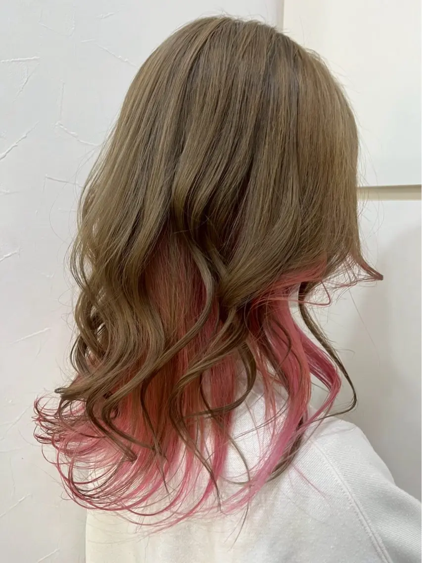 ロング カラー 山本 健生のヘアスタイル