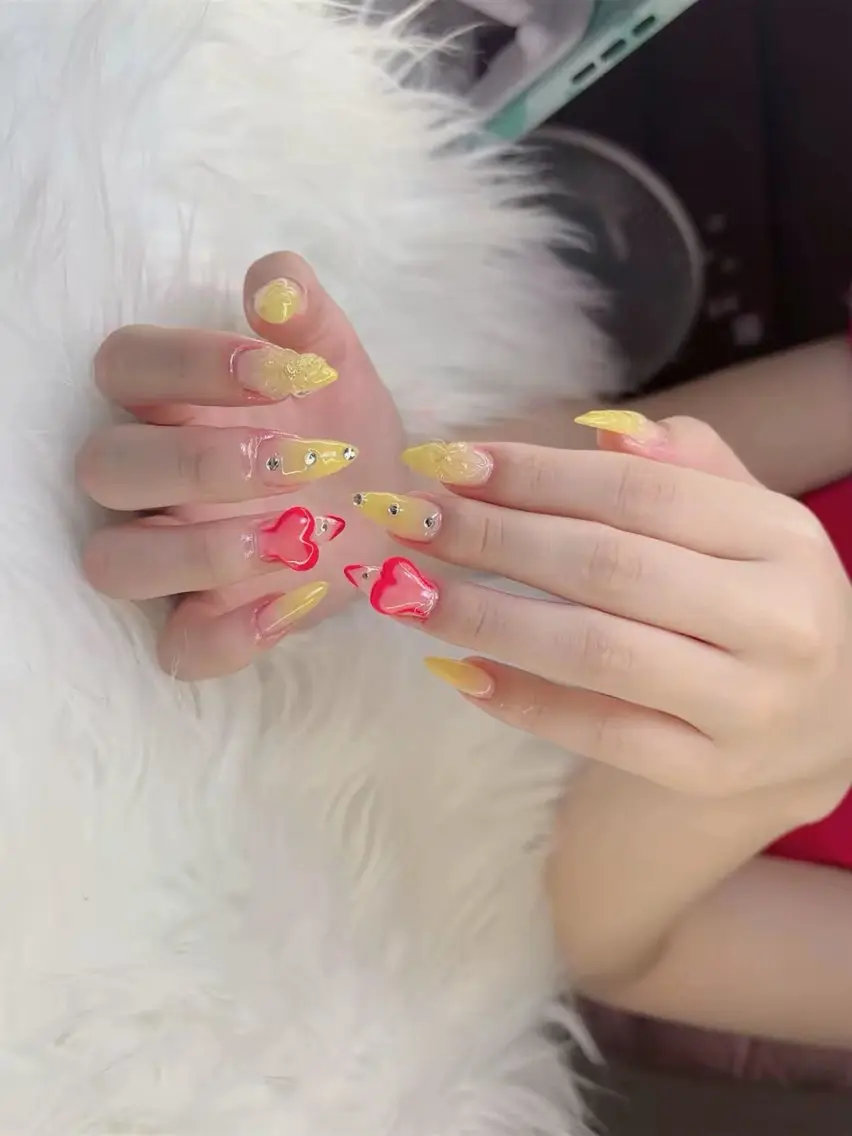 ネイル ハンドネイル MIO Nailのネイルデザイン