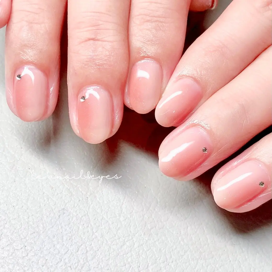 ネイル グラデーション ハンドネイル Le'a nail&eyesのマツエク・マツパデザイン