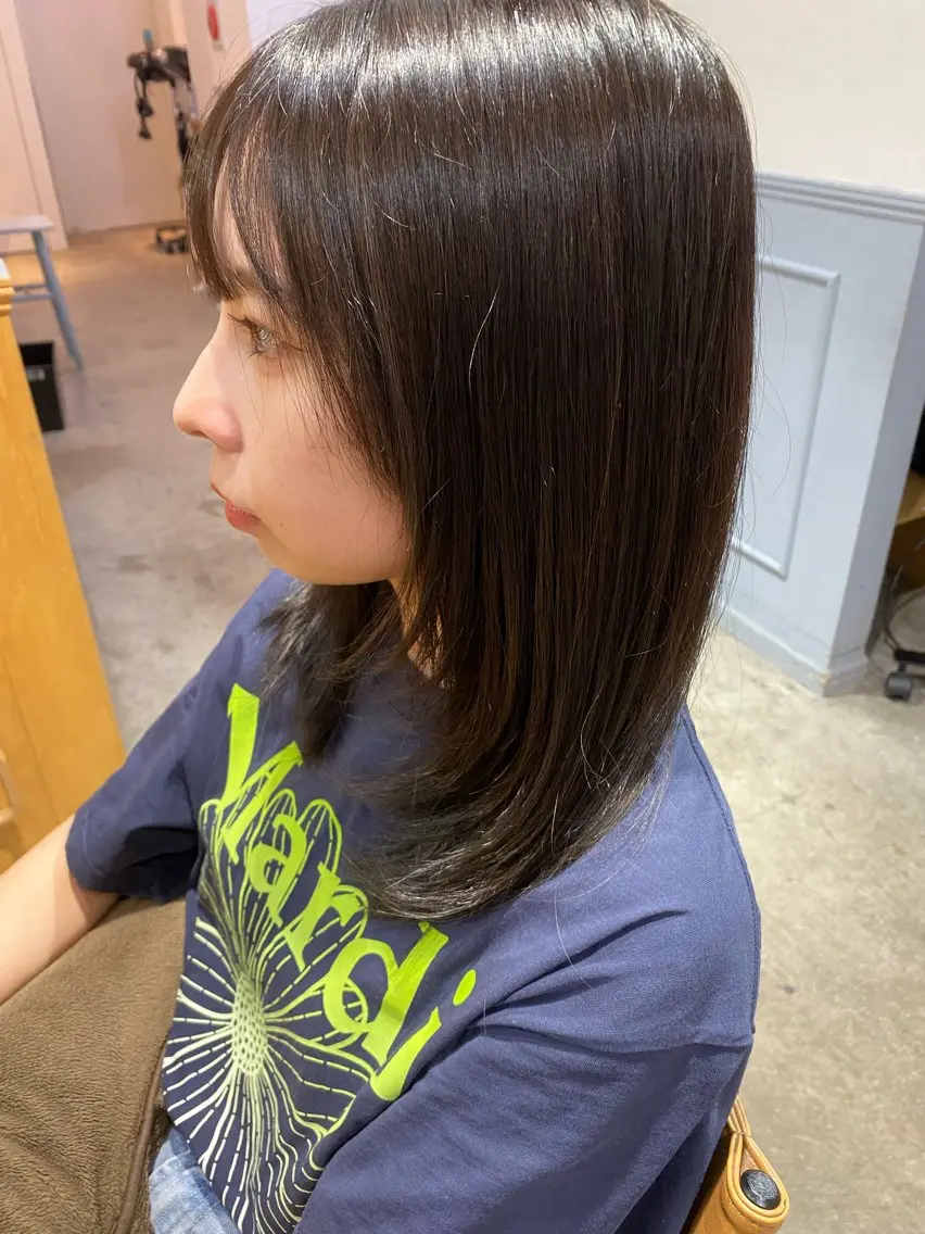 ミディアム 顔まわりレイヤー レイヤーカット ウルフカット カット ヘアカラー トリートメント GINZARay2 風本朱里🐥のヘアスタイル