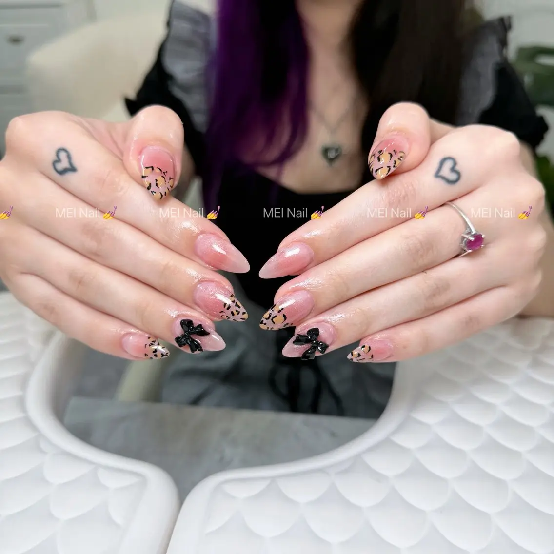 ネイル フレンチネイル キラキラネイル 韓国ネイル シンプルネイル ワンホンネイル ハンドネイル MEI Nailのネイルデザイン