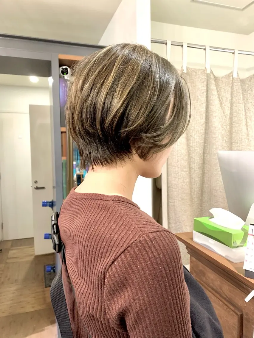 ショート ハイライト 撮影モデル募集‼️ 大橋菜々美のヘアスタイル