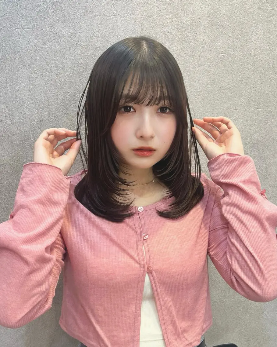ミディアム カット ヘアカラー 韓国🎀レイヤー/艶 髪/縮毛矯正/ユリナのヘアスタイル