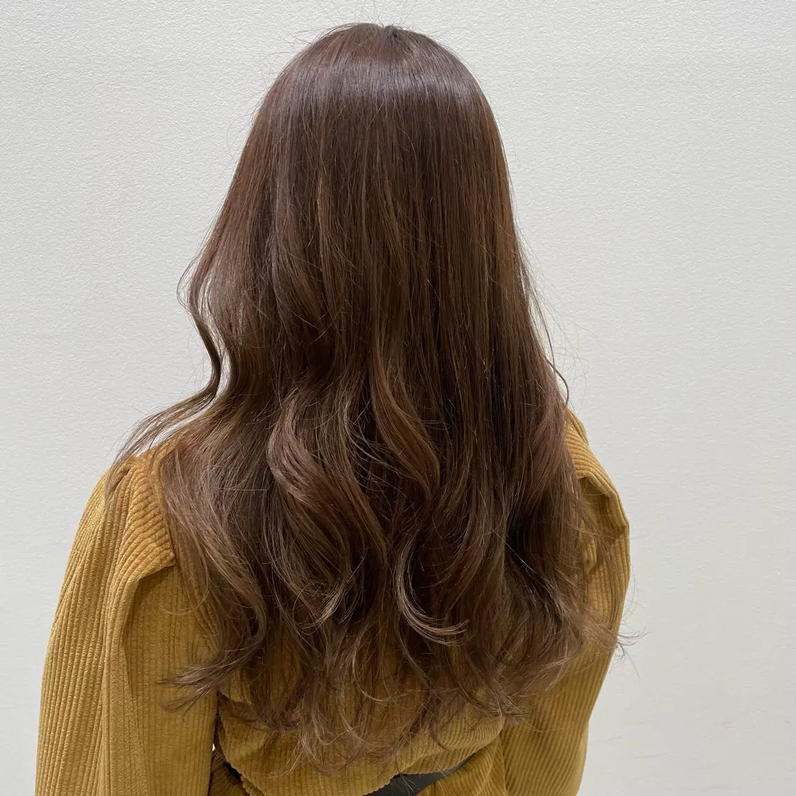 ロング パーマモデル募集🌈 森脇帆南のヘアスタイル