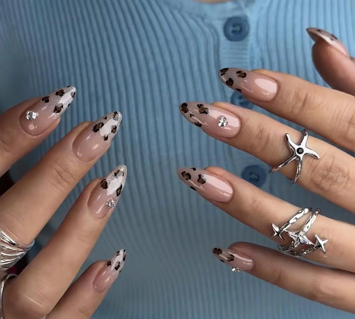 ネイル ハンドネイル エリ🫧 nail池袋東口のネイルデザイン