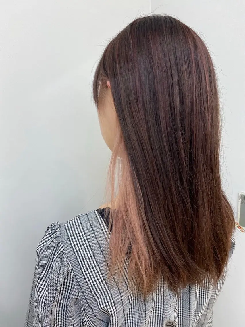 ロング 白澤 流輝のヘアスタイル
