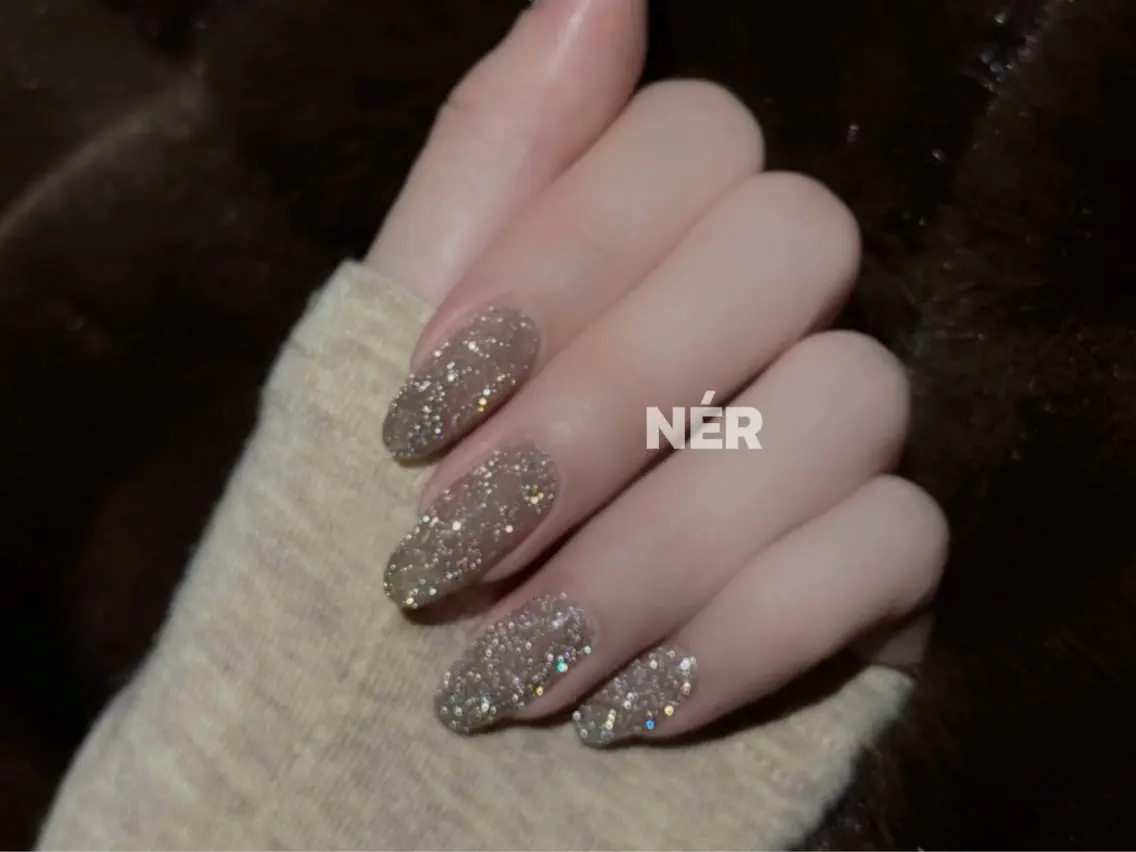 【新規】【HAND】初回オフ無料｜enoiフラッシュネイル通常¥14,200 → ¥8,000(撮影モデル)オフ込みの写真