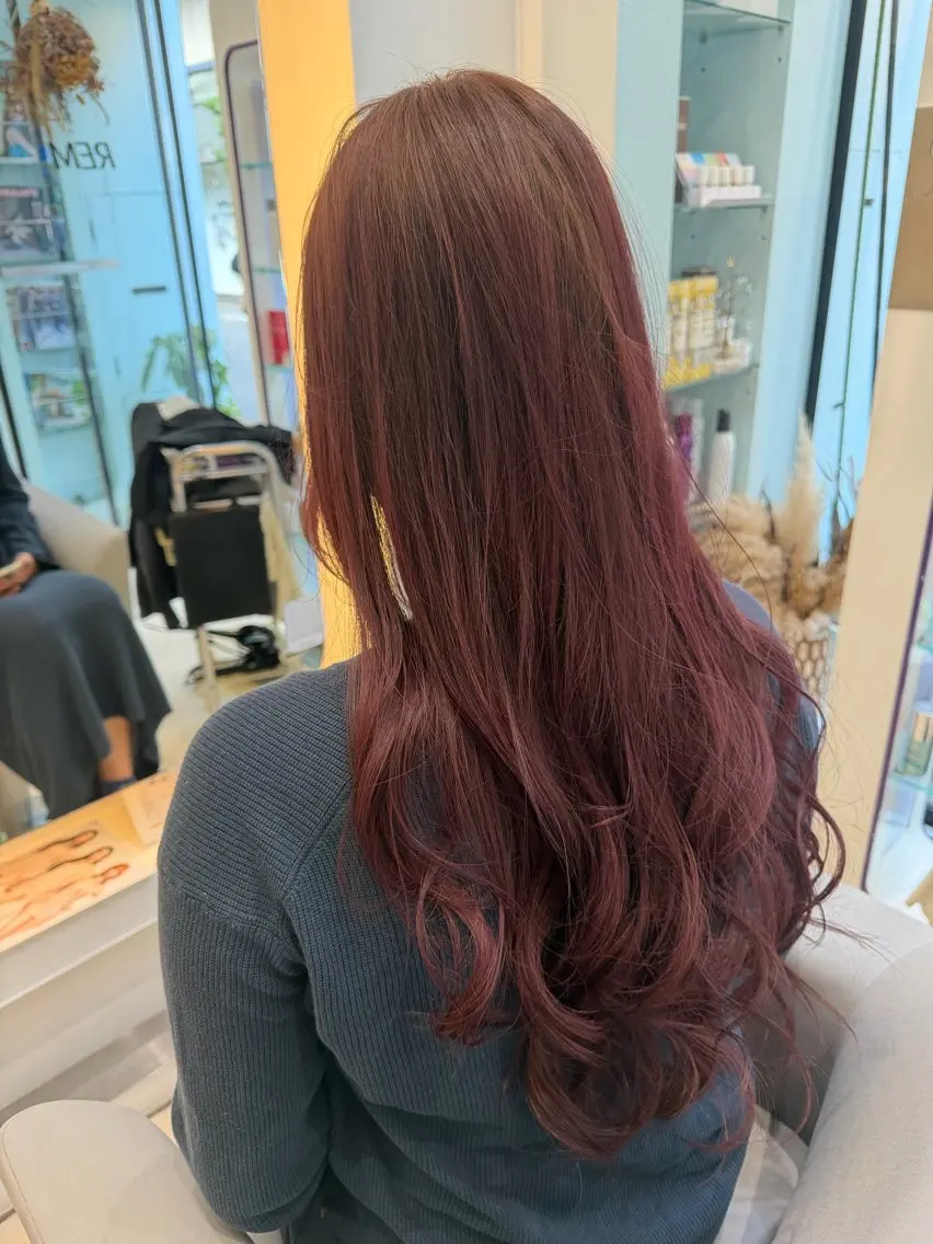 ミディアム カラー ヘアカラー 堀井 凌平のヘアスタイル