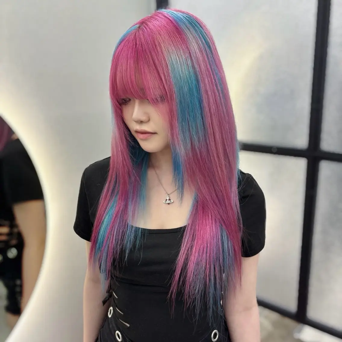 ロング カラー ヘアカラー Ren. 🦋デザインカラーのヘアスタイル