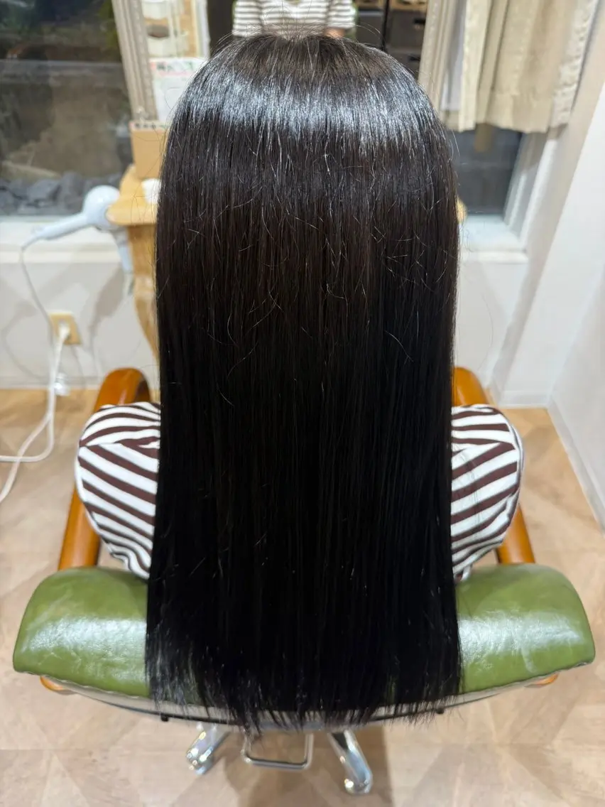 カラー ヘアカラー 樋田 果奈美のヘアスタイル