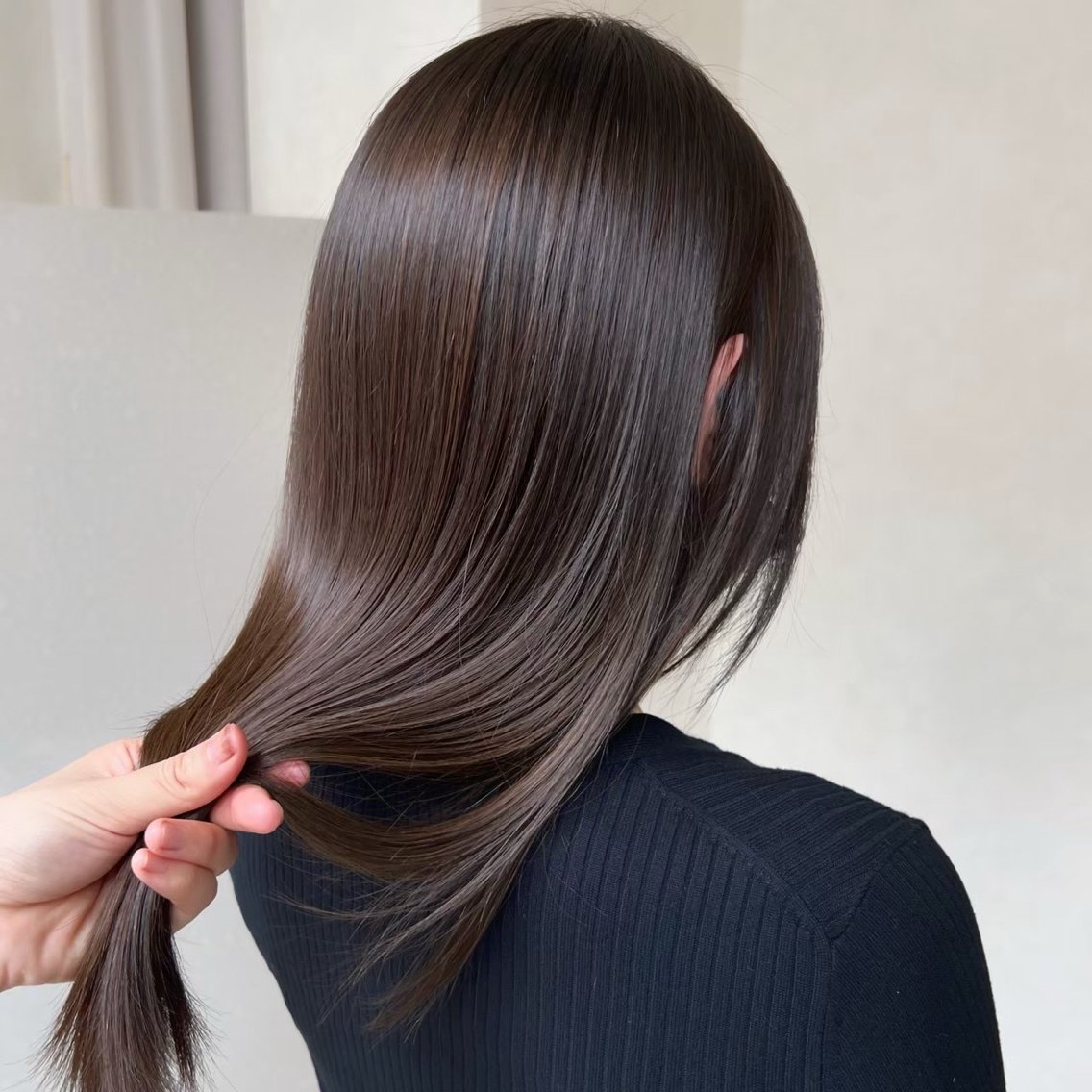 カラー Inity   森 千尋のヘアスタイル