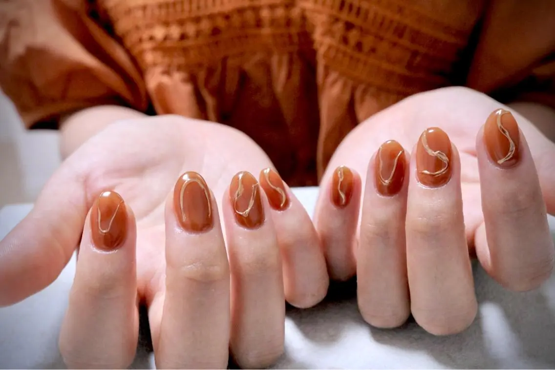 ネイル オーロラネイル カジュアル フラッシュネイル ジェルネイル ラメ(グリッター) ハンドネイル MH Nailのネイルデザイン