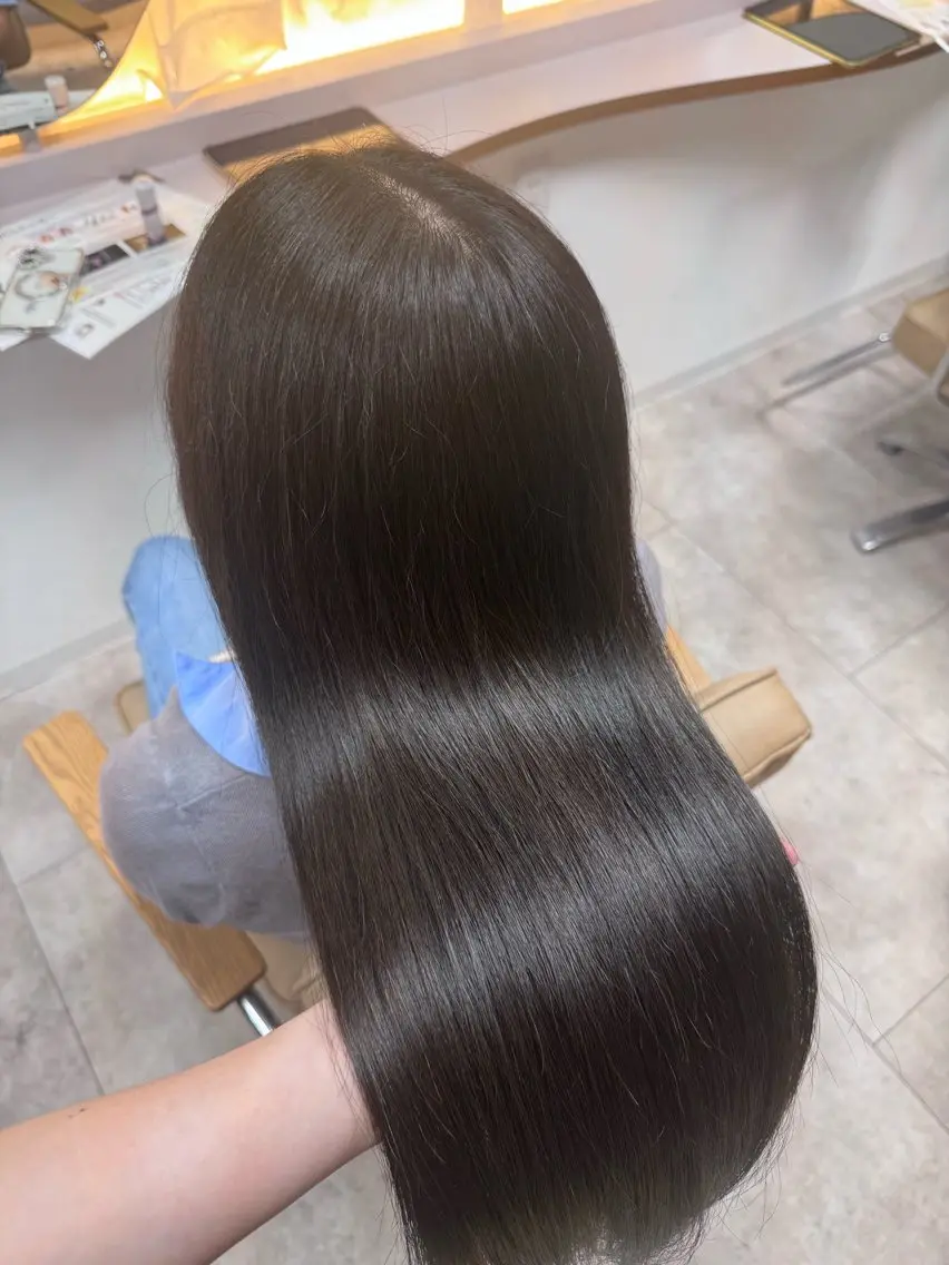 ロング カラー グレージュ オリーブグレージュ オリーブグレー kyoka /静岡1の艶髪カラーのヘアスタイル