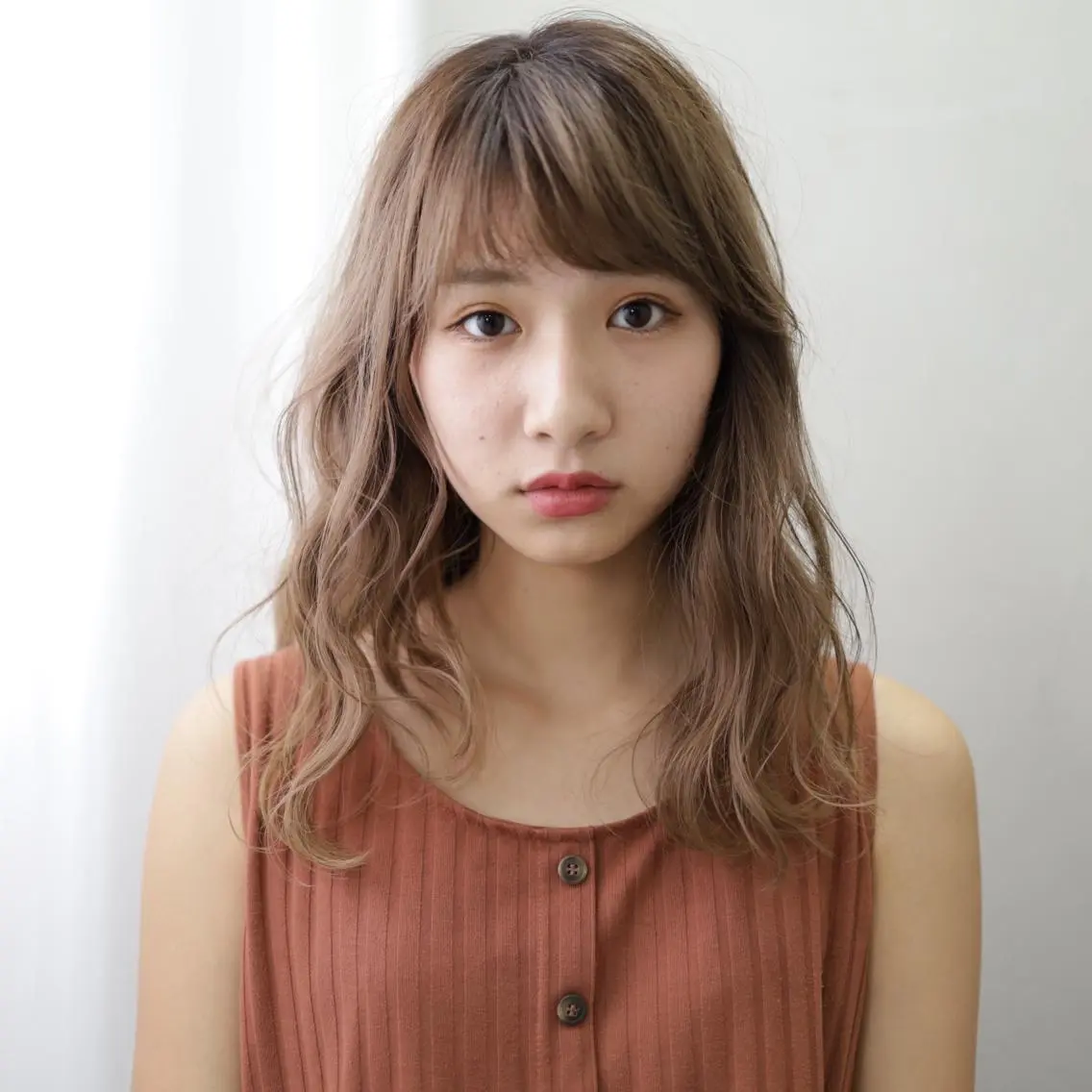 ✏️学生限定✏️前髪カット+艶カラーの写真