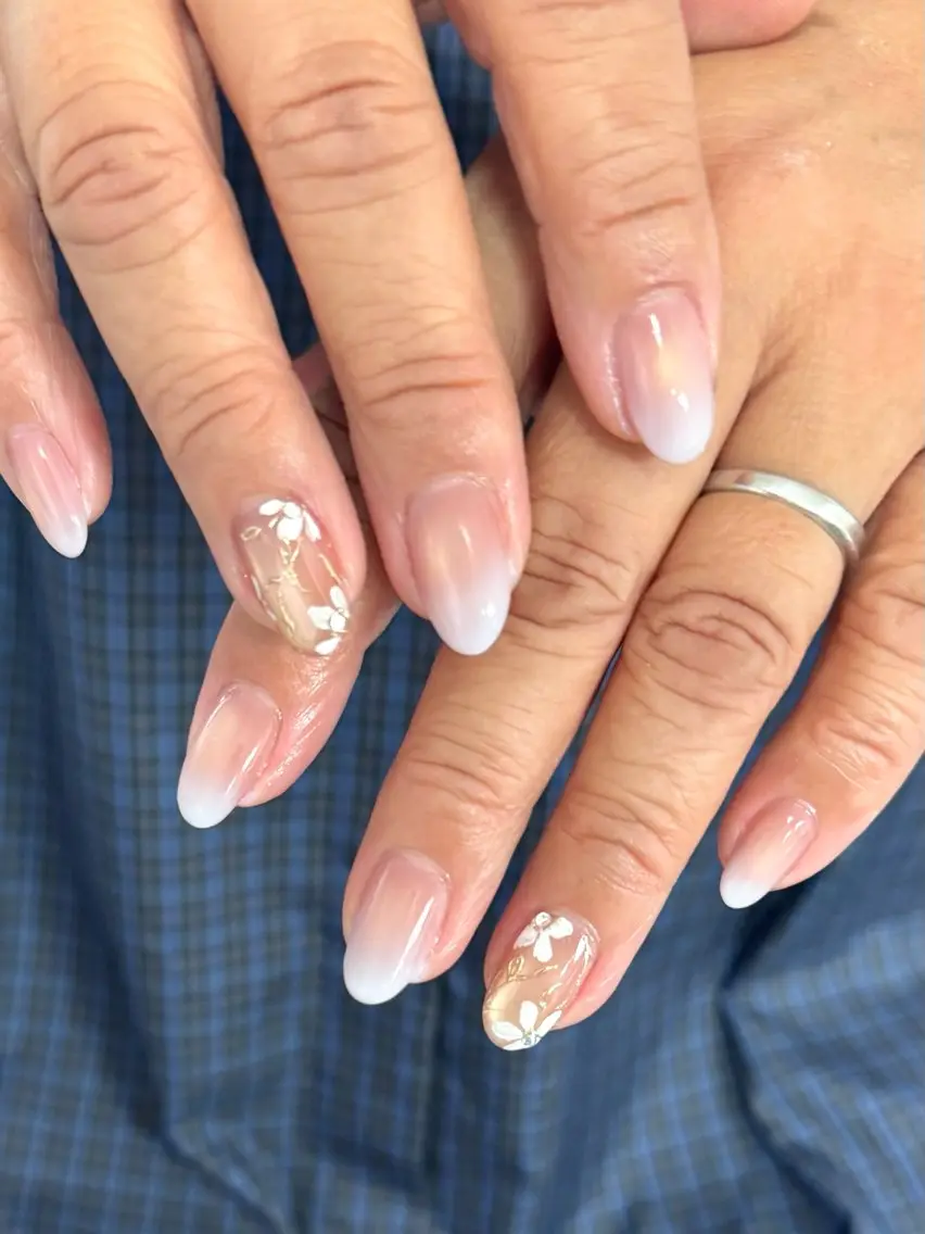 ネイル アートネイル フラワーネイル ハンドネイル NailByua 武蔵新城徒歩4分のネイルデザイン
