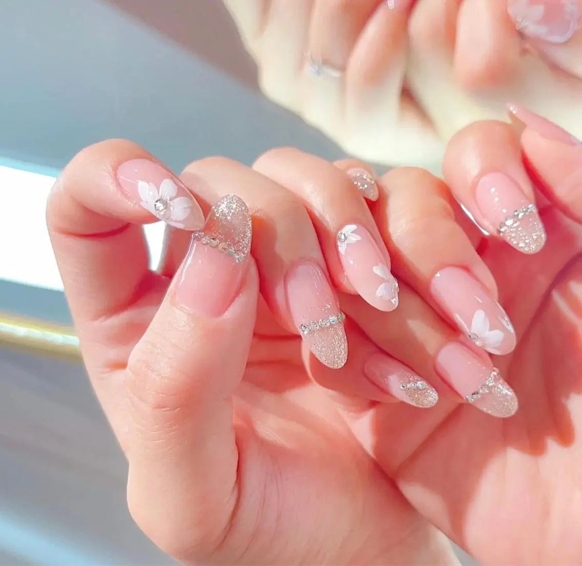🫧(オフ込み)🫶🏻チップ+スカルプジェル長さ出し(10)本💛➕シンプル定額デザイン🍒の写真