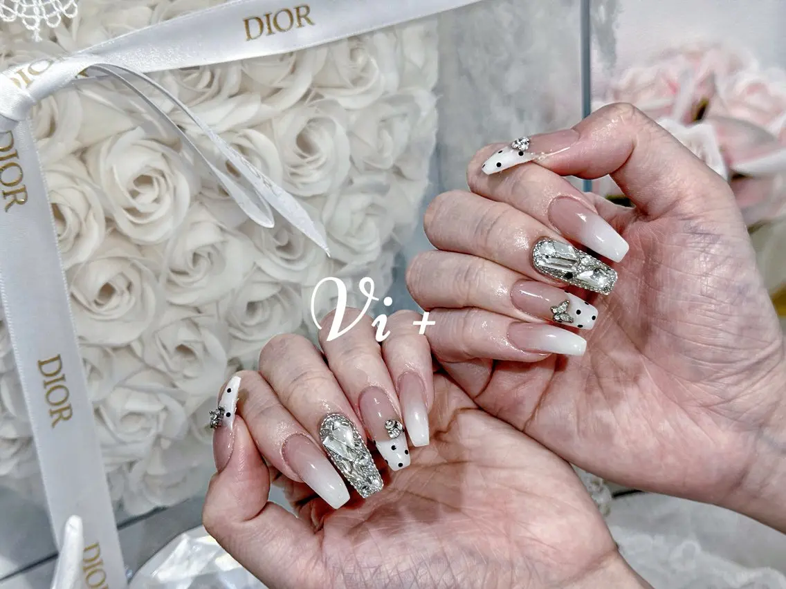 ネイル ハンドネイル ✨Nailsalon Vi+✨のネイルデザイン