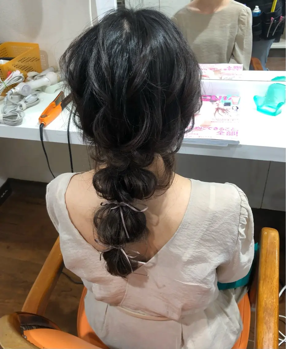 ヘアアレンジ 仲程 亜矢女のヘアスタイル