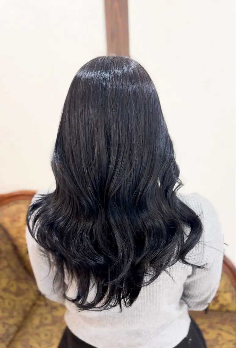 セミロング レイヤーカット トリートメント 飯星慧斗 /ブリーチ、縮毛矯正のヘアスタイル