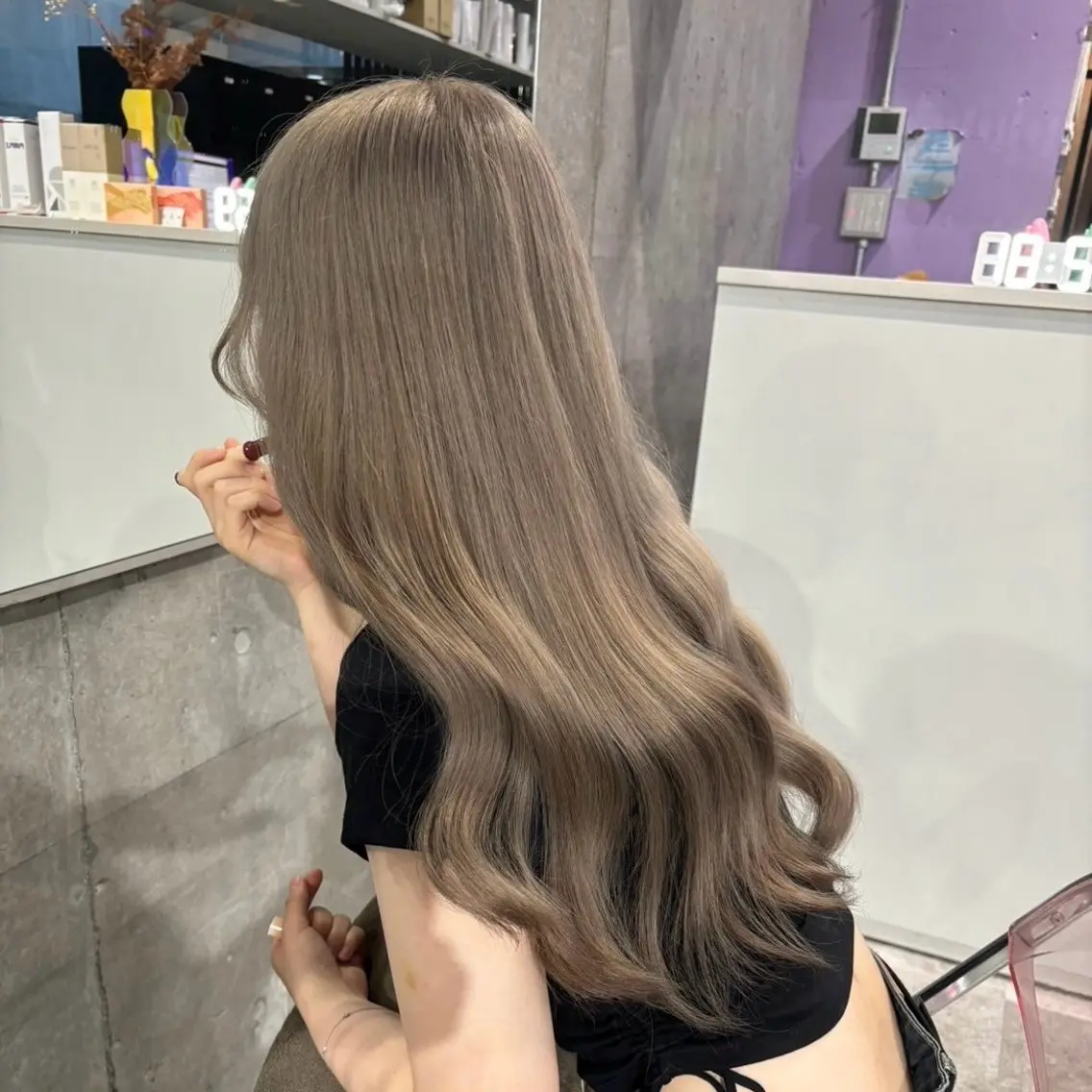 【新大学生限定✨ミニモ学割】ブリーチ込みダブルカラー＋トリートメント ¥9,000の写真