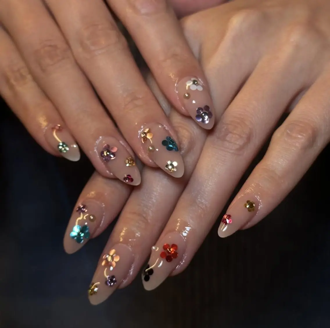 ネイル ハンドネイル 🎀 NaNa_nailのネイルデザイン