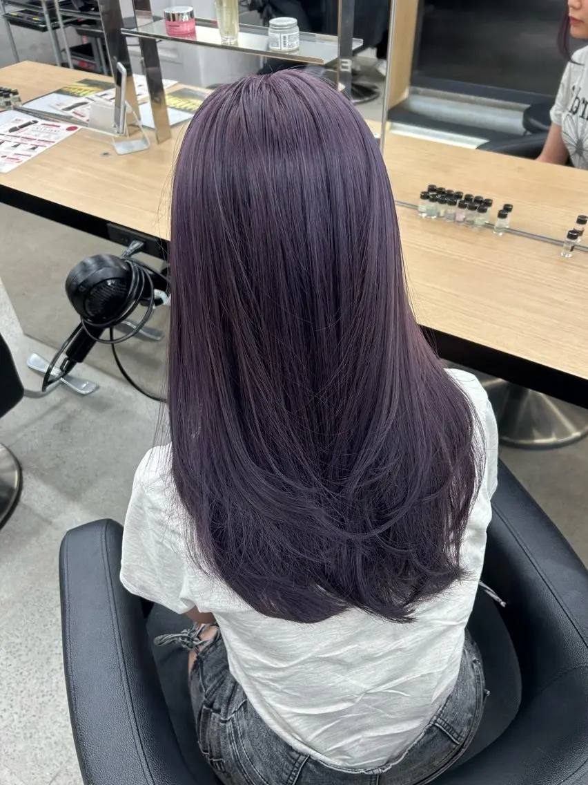 ロング ヘアカラー トリートメント 縮毛矯正/ブリーチな しラベンダー/心優のヘアスタイル