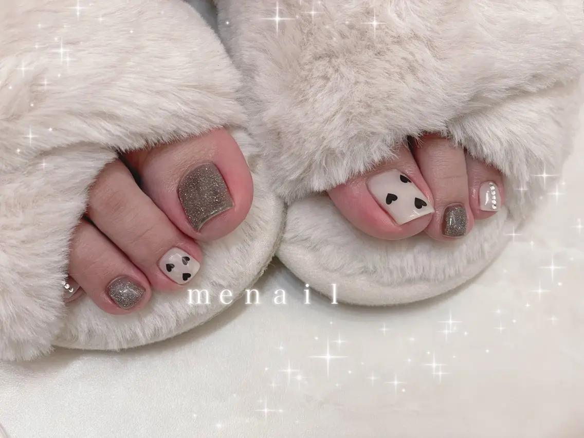 ネイル ハンドネイル フットネイル ＃ ｍｅのネイルデザイン