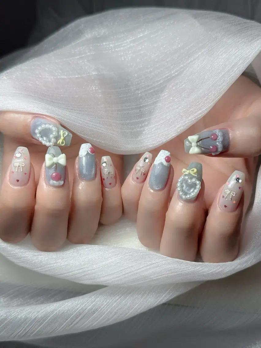 ネイル チークネイル フレンチネイル グラデーション 韓国ネイル マグネットネイル ハンドネイル Hana Nailのネイルデザイン
