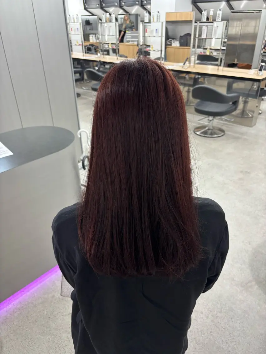 カラー カット ヘアカラー トリートメント ヘッドスパ 韓国風レイヤー透明感 艶髪カラー/岡田悠希のヘアスタイル