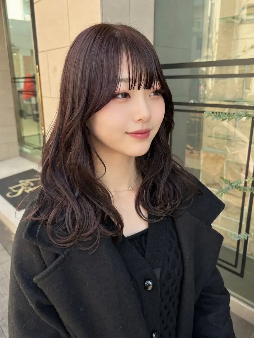 ミディアム カラー ブラウンカラー ラベンダーカラー ラベンダーブラウン カット ヘアカラー トリートメント 波巻き/シャドウ/ レイヤー/ボブ航太のヘアスタイル