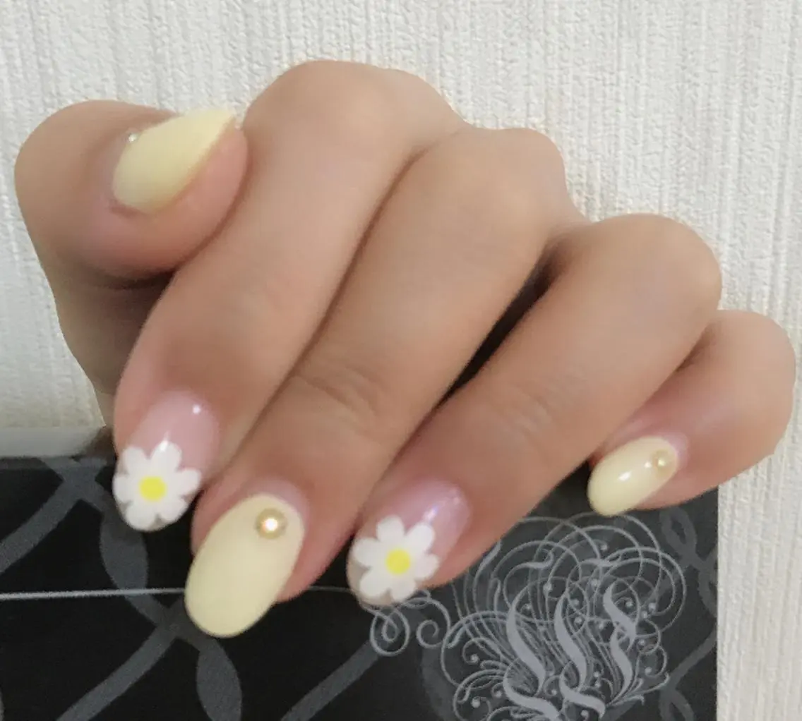 ネイル ハンドネイル ゲン レイカのネイルデザイン