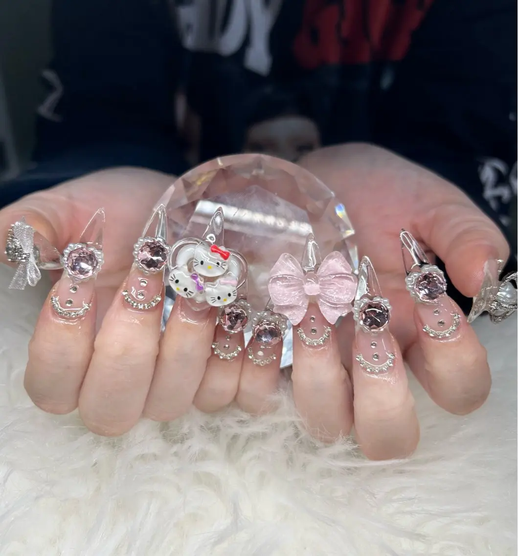 ネイル アートネイル オーロラネイル チークネイル 長さ出し フットネイル ハンドネイル Chan nailsのネイルデザイン