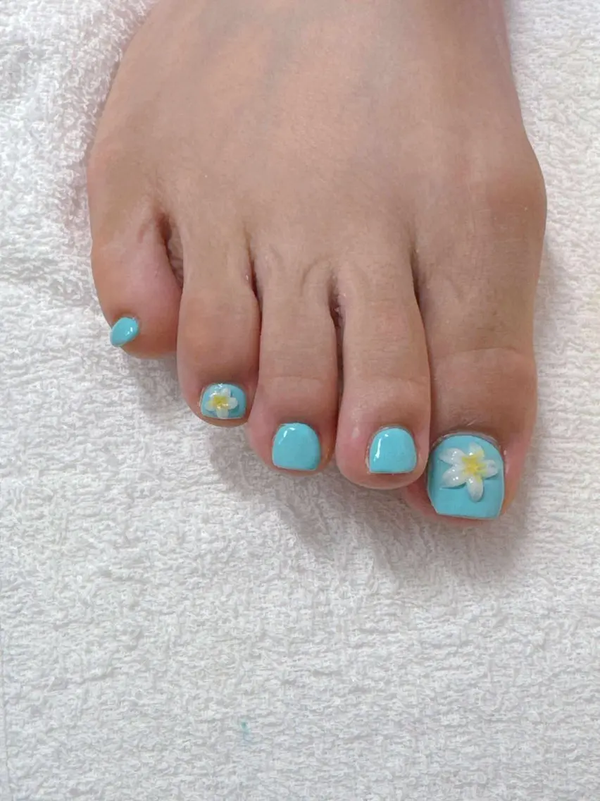 ネイル 長さ出し グラデーション 卒業式 キラキラネイル マグネットネイル フットネイル Lee Nailsのネイルデザイン