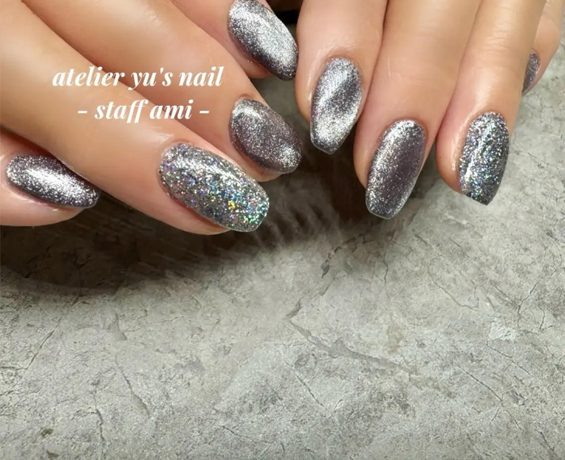 ネイル フラッシュネイル ラメ(グリッター) マグネットネイル ネイビー ストーンネイル ハンドネイル ハンドケア atelier yu's nailのネイルデザイン