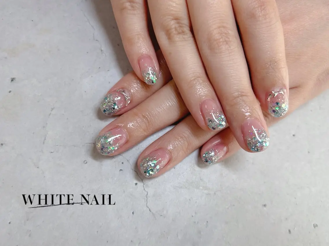 ネイル ハンドネイル WHITE NAIL ホワイトネイルのネイルデザイン