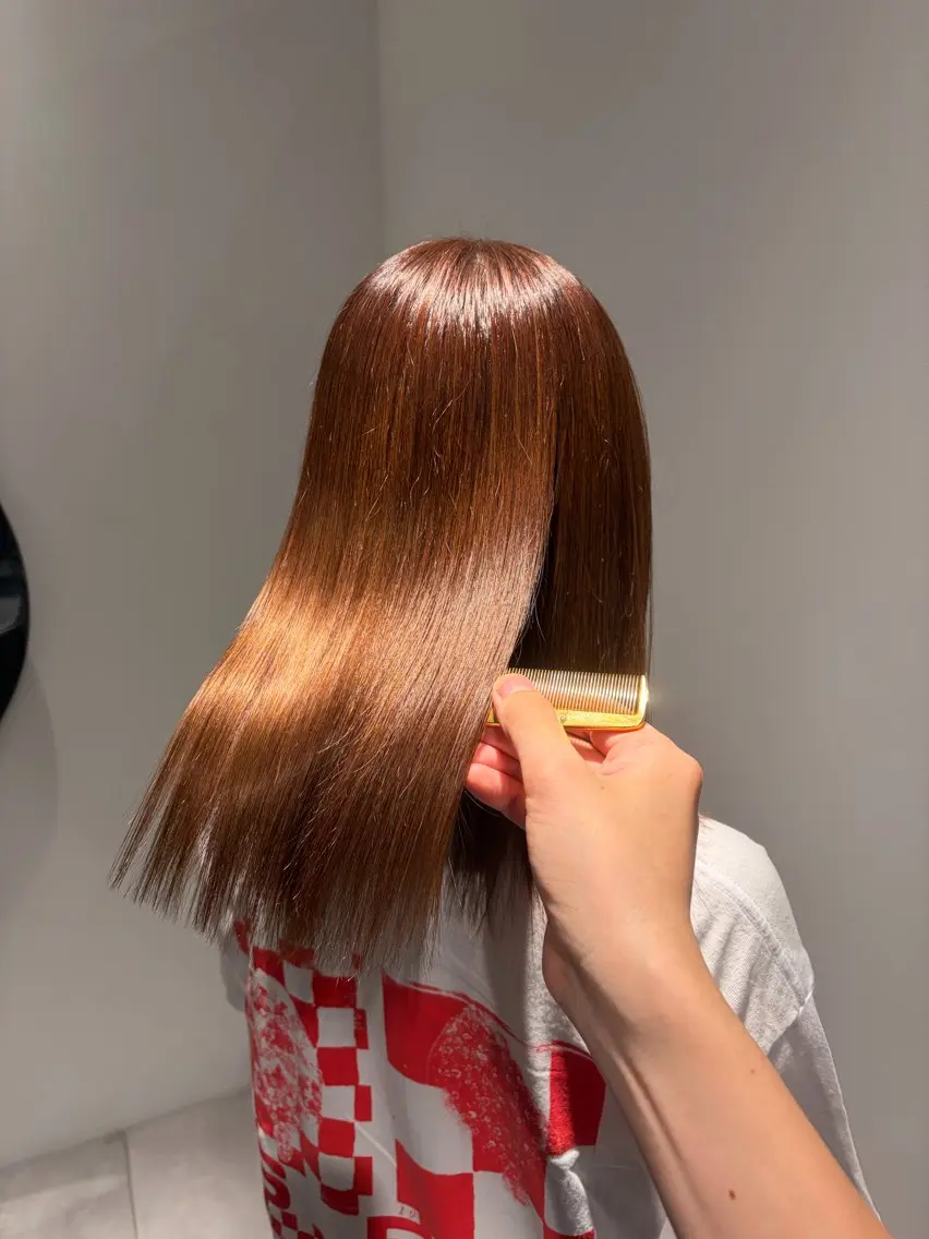 セミロング パーマ カット 縮毛矯正 トリートメント 高取大将 /髪質改善/艶髪のヘアスタイル