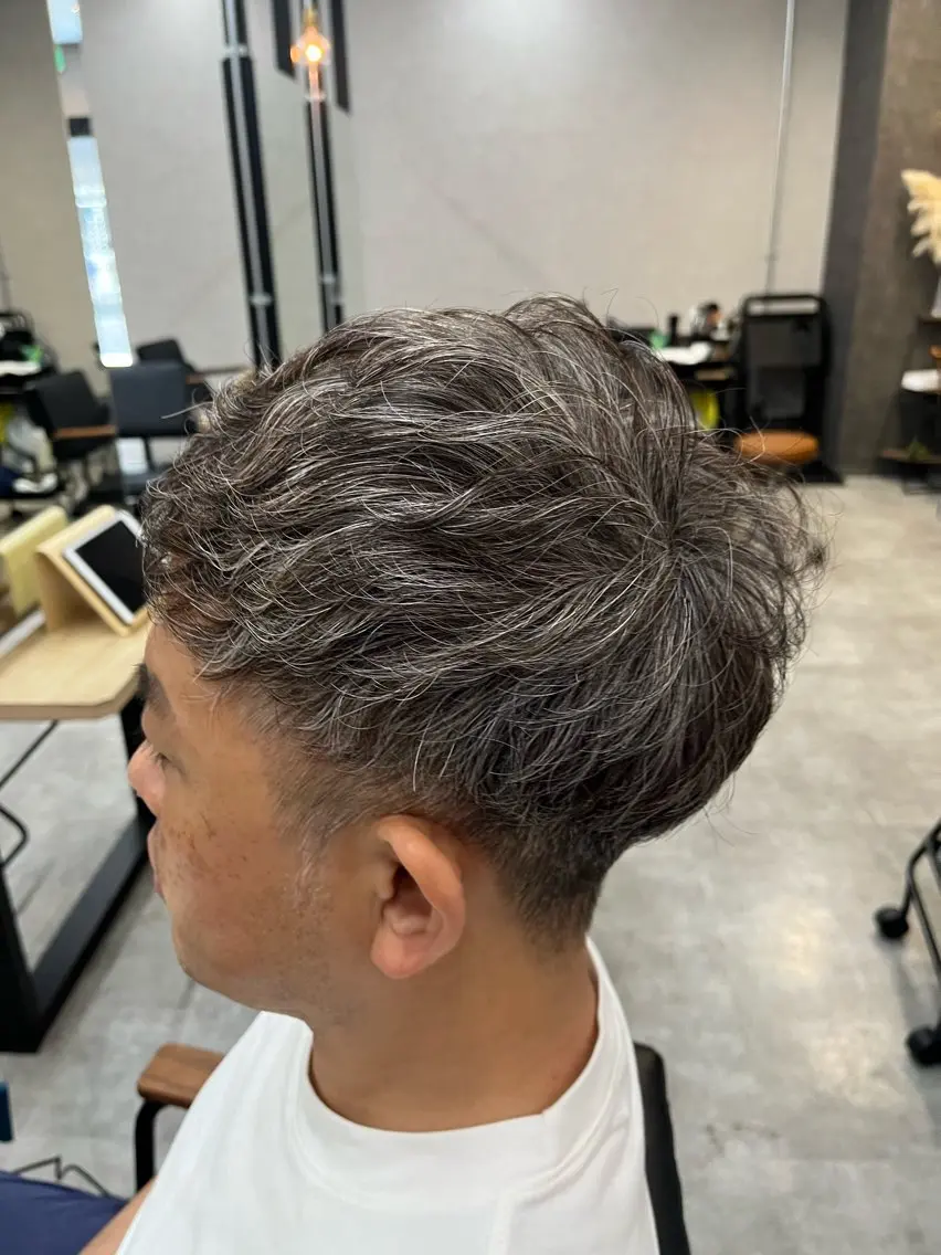 ショート パーマ メンズ メンズパーマ 大人女子&髪改善専門 Nobuフリーランスのヘアスタイル