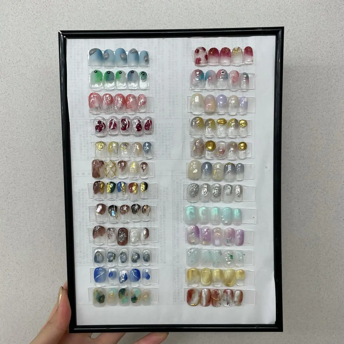 ネイル i nails 横浜WESTのネイルデザイン