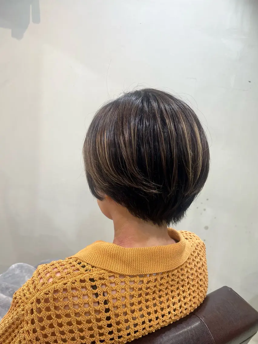 ショート レイヤーカット ショートヘア 伊藤 実悠/豊橋/ 髪質改善カラーのヘアスタイル